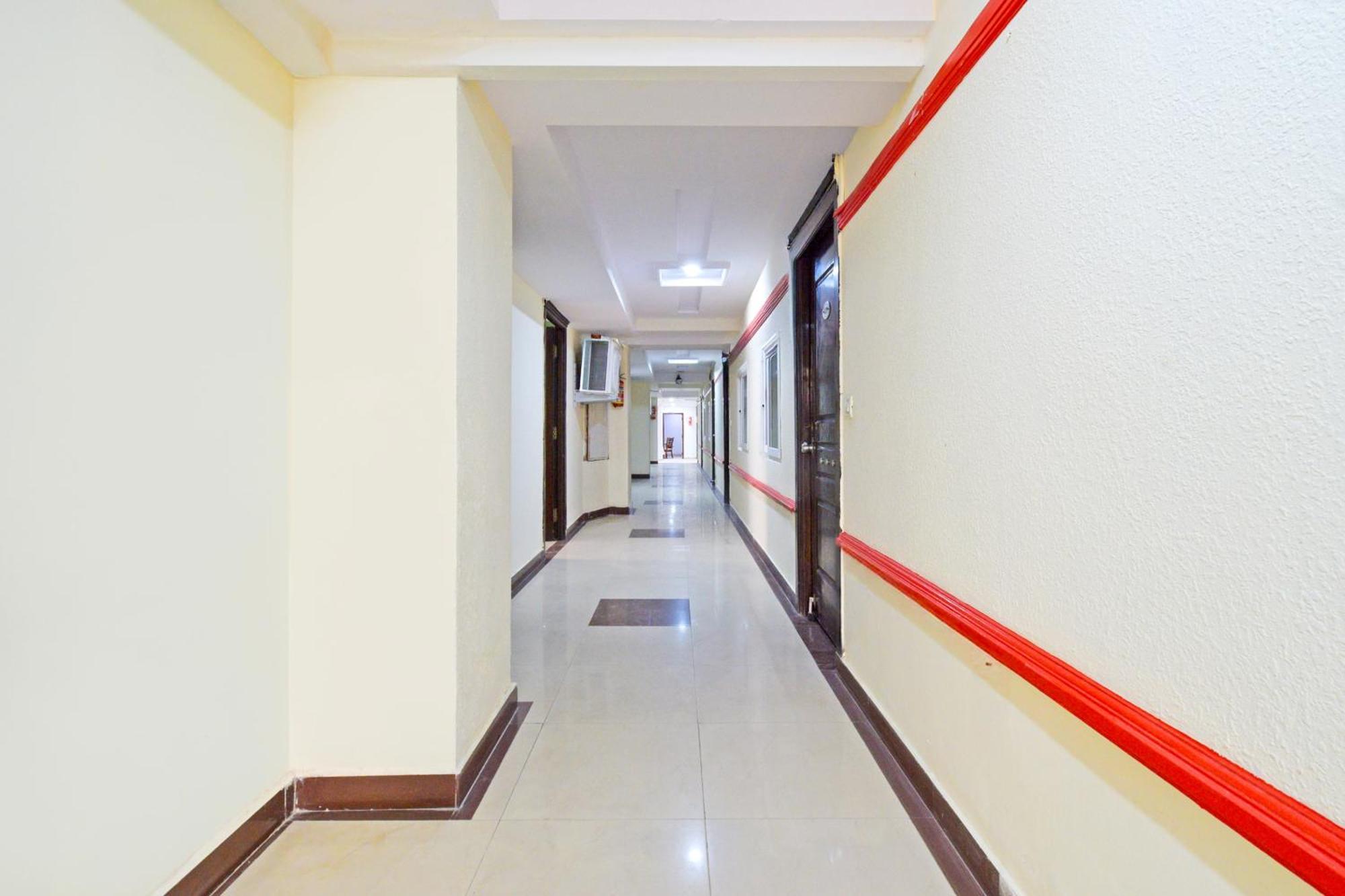 Super Townhouse Ameerpet Balkampet Road Hyderabad Exterior photo